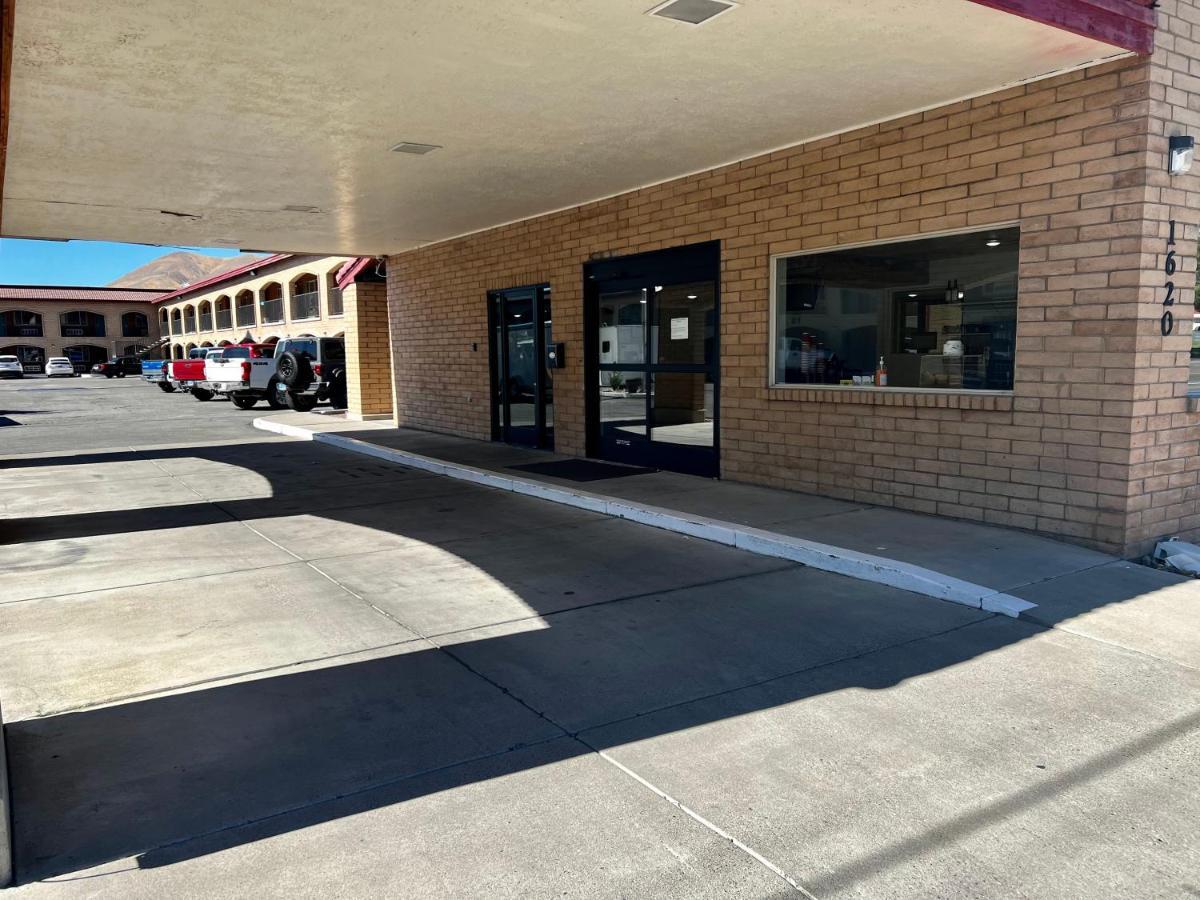 Rodeway Inn Winnemucca Exterior photo